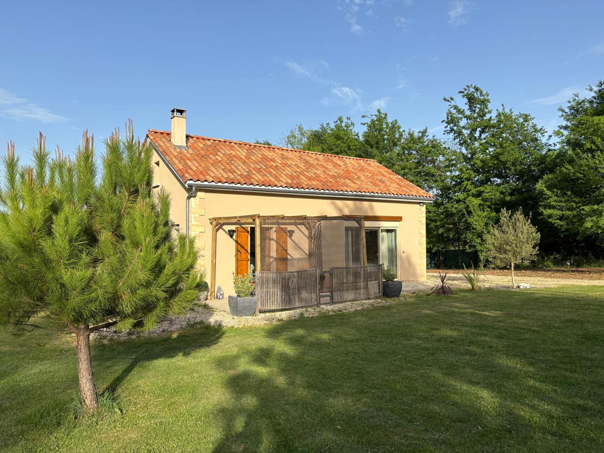Gite Des Petites Fayes Sud La Douze Exterior photo